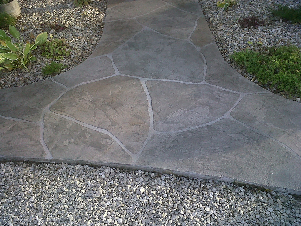 Picture of stamped concrete sidewalk 